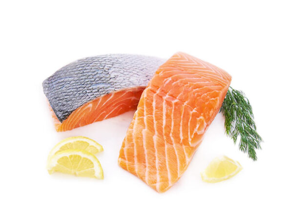 PORZIONI DI SALMONE NORVEGIA CON PELLE