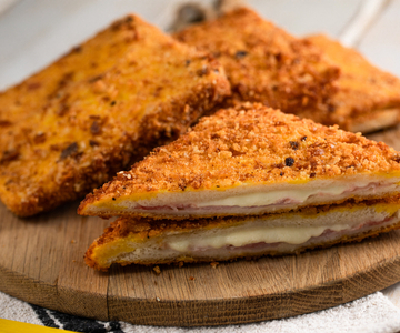 TRAMEZZINO PROSCIUTTO E MOZZARELLA